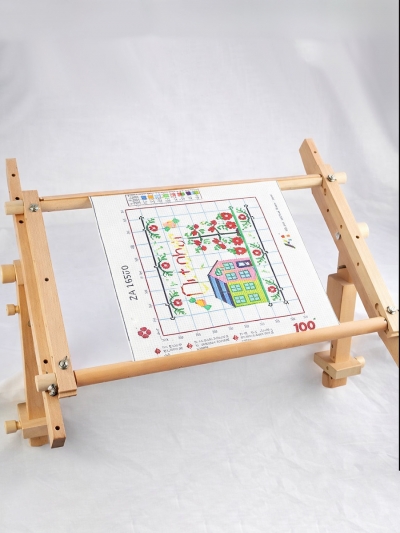 Настольный станок для вышивания крестиком-1